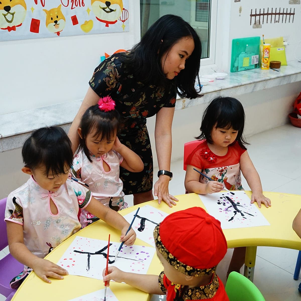 Buku dan alat peraga pembelajaran Bahasa Mandarin Kiddles