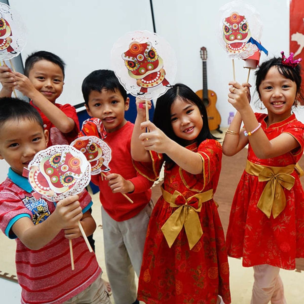 Anak-anak mengikuti simulasi ujian YCT di Kiddles